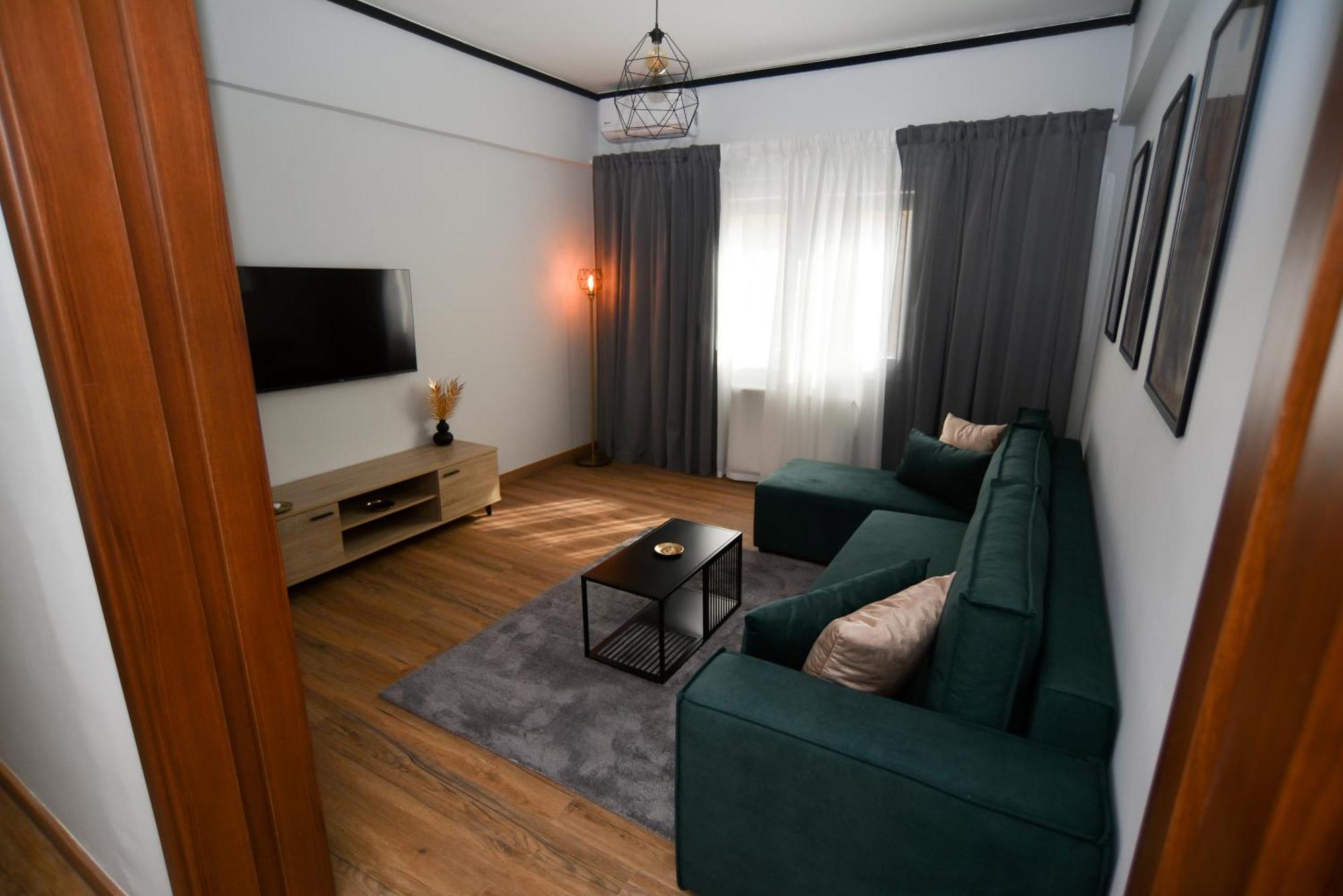 Black And White 2 Appartement