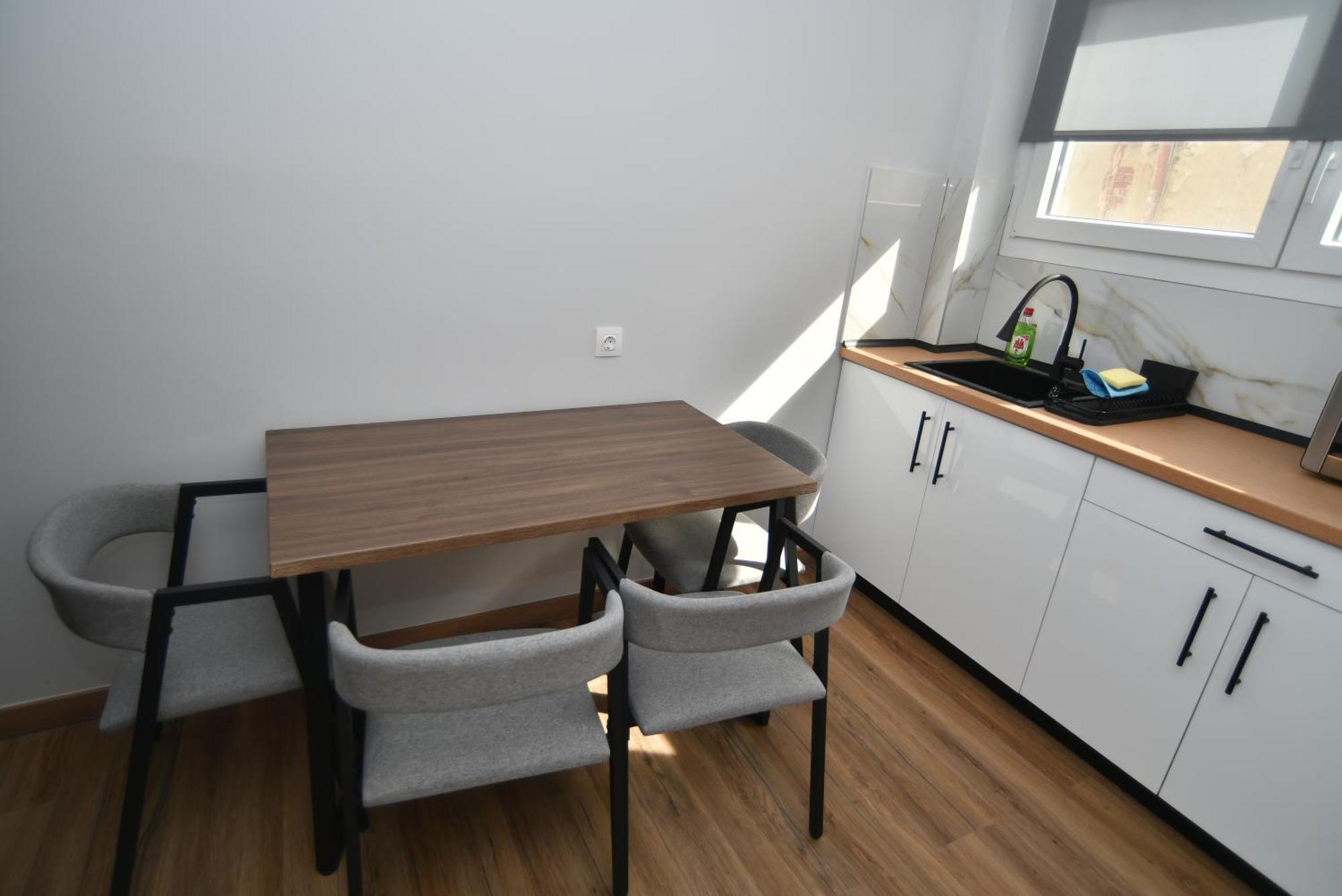 Apartment Black And White 2